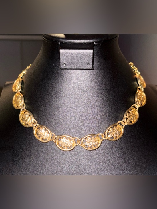 Givenchy Jewelry - Vintage Givenchy Gold Leaf Medallion Necklace